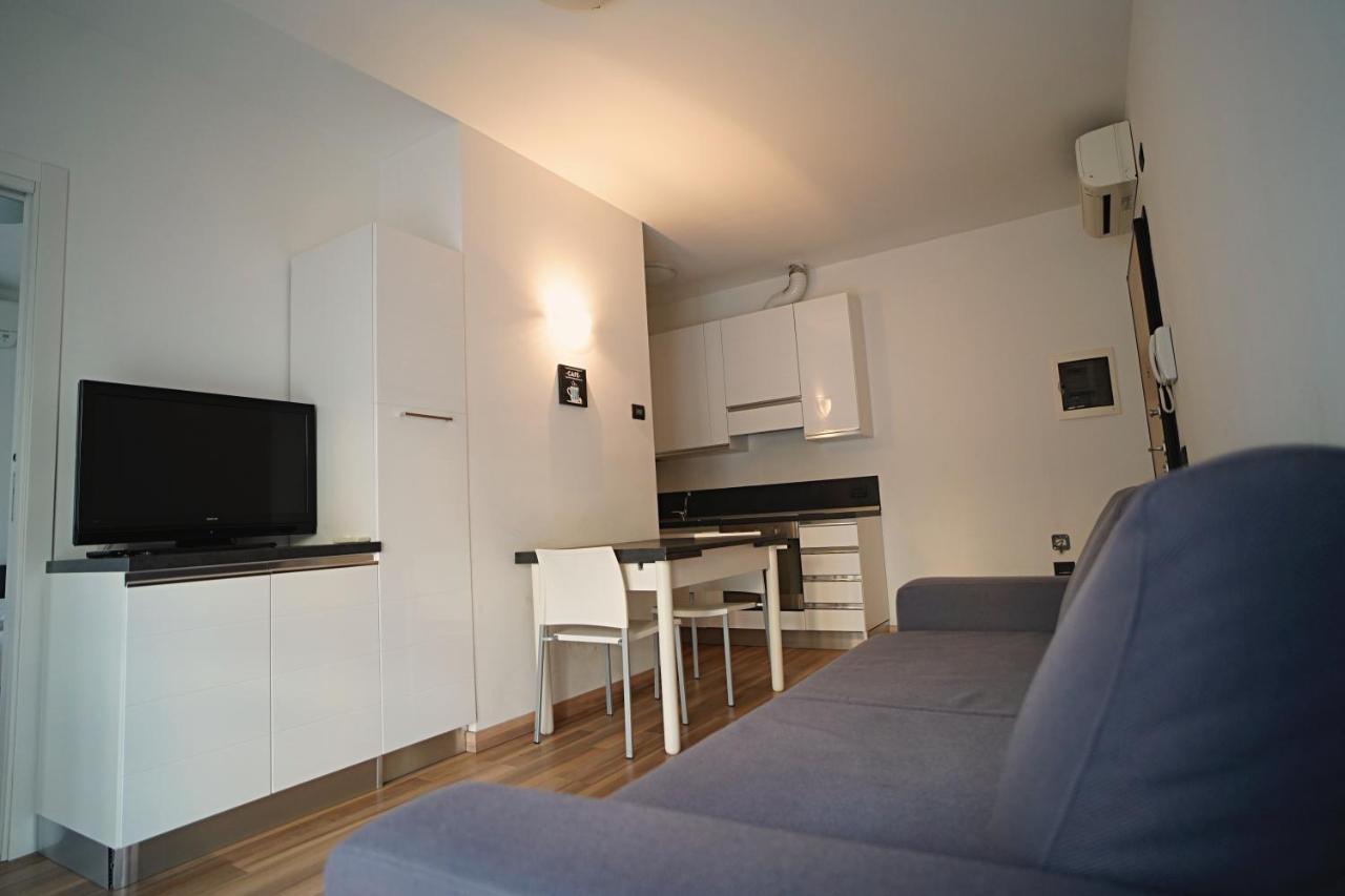 Rentopolis - Palazzo Candiani Apartment Mailand