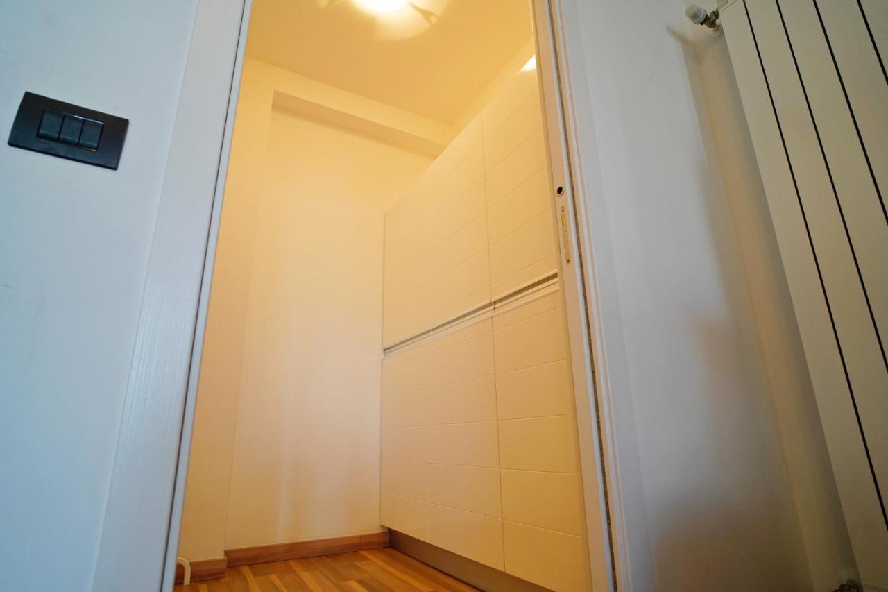 Apartment Rentopolis - Palazzo Candiani *