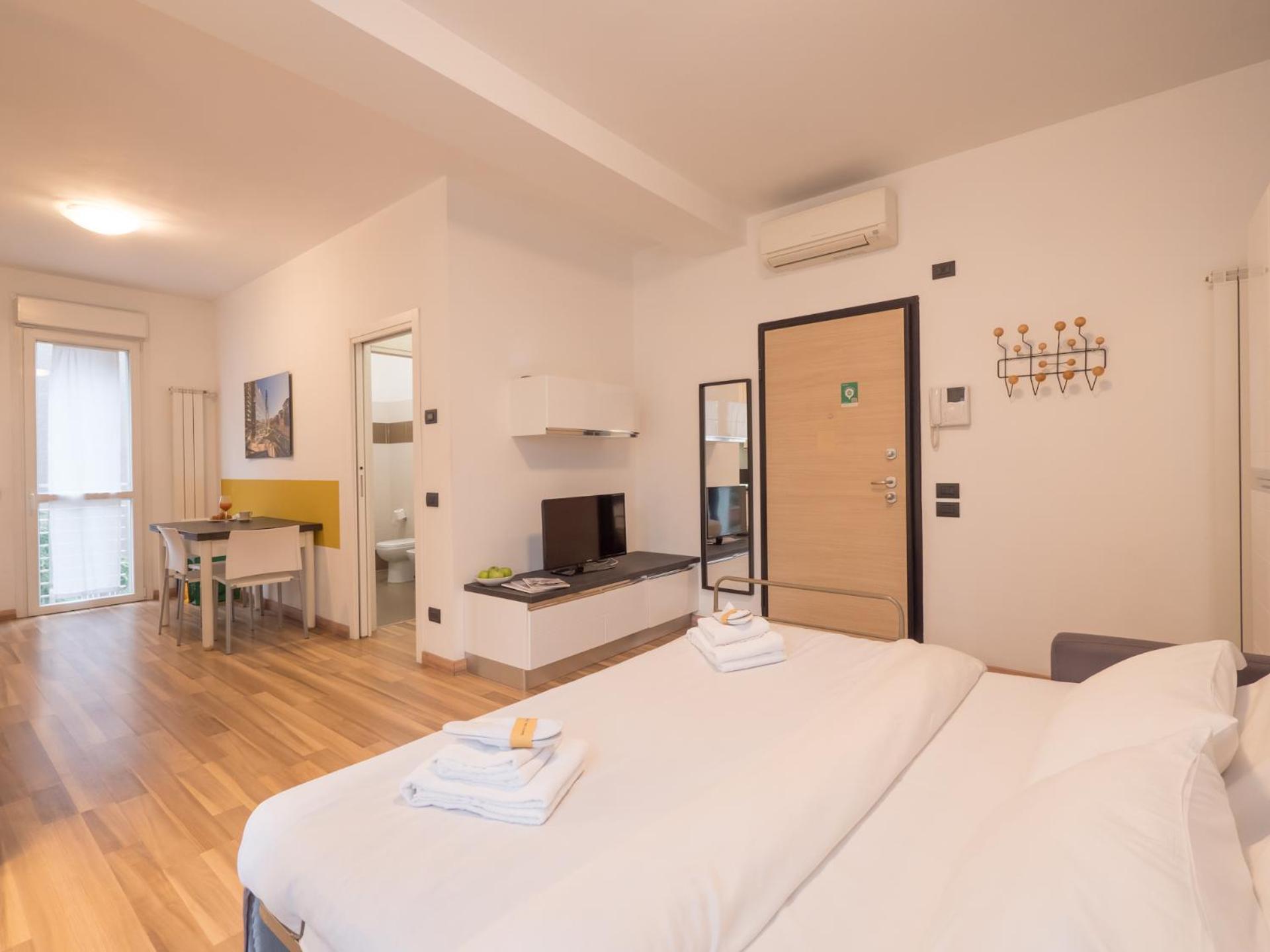 Rentopolis - Palazzo Candiani Apartment *