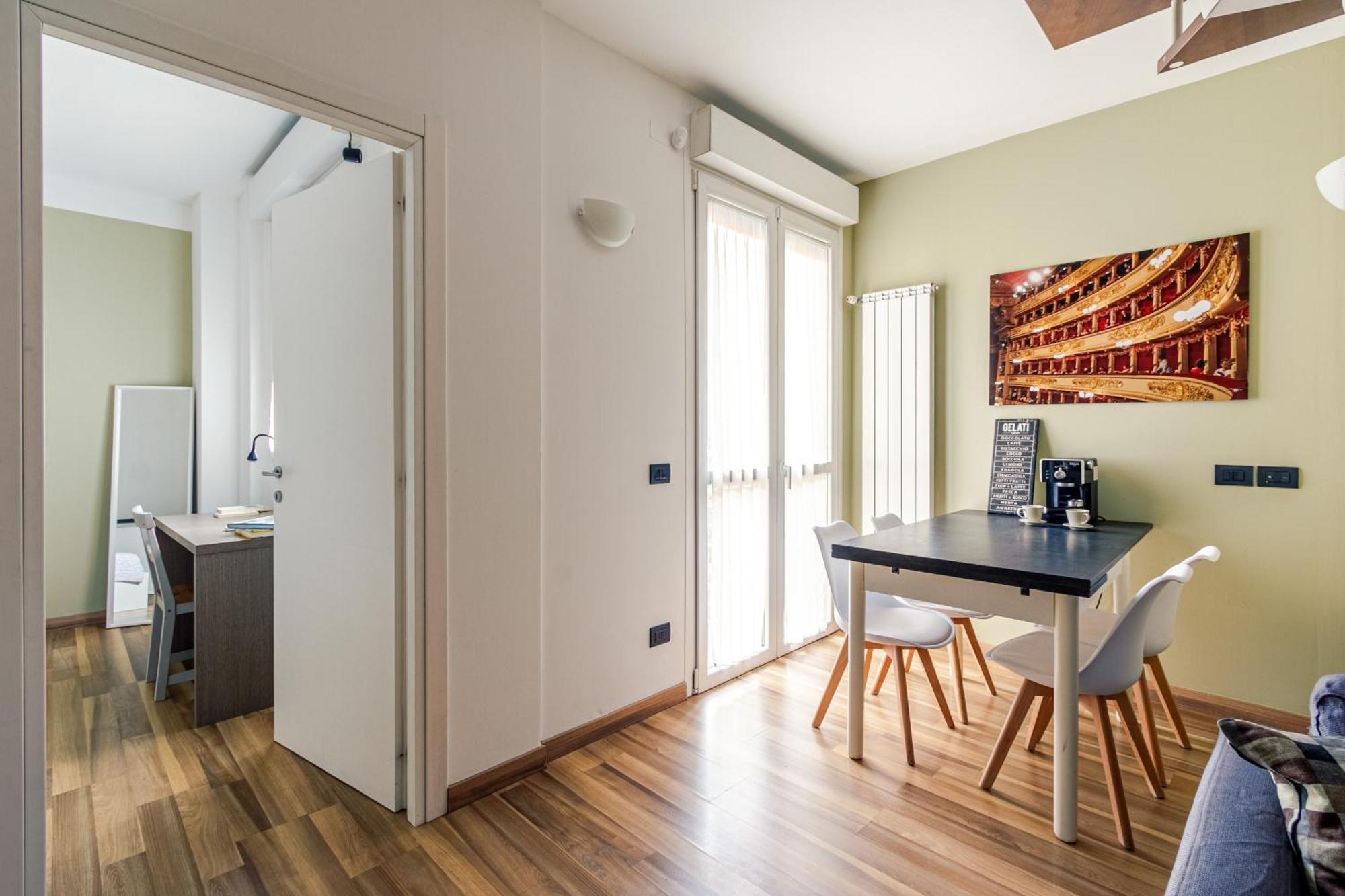 Rentopolis - Palazzo Candiani Apartment
