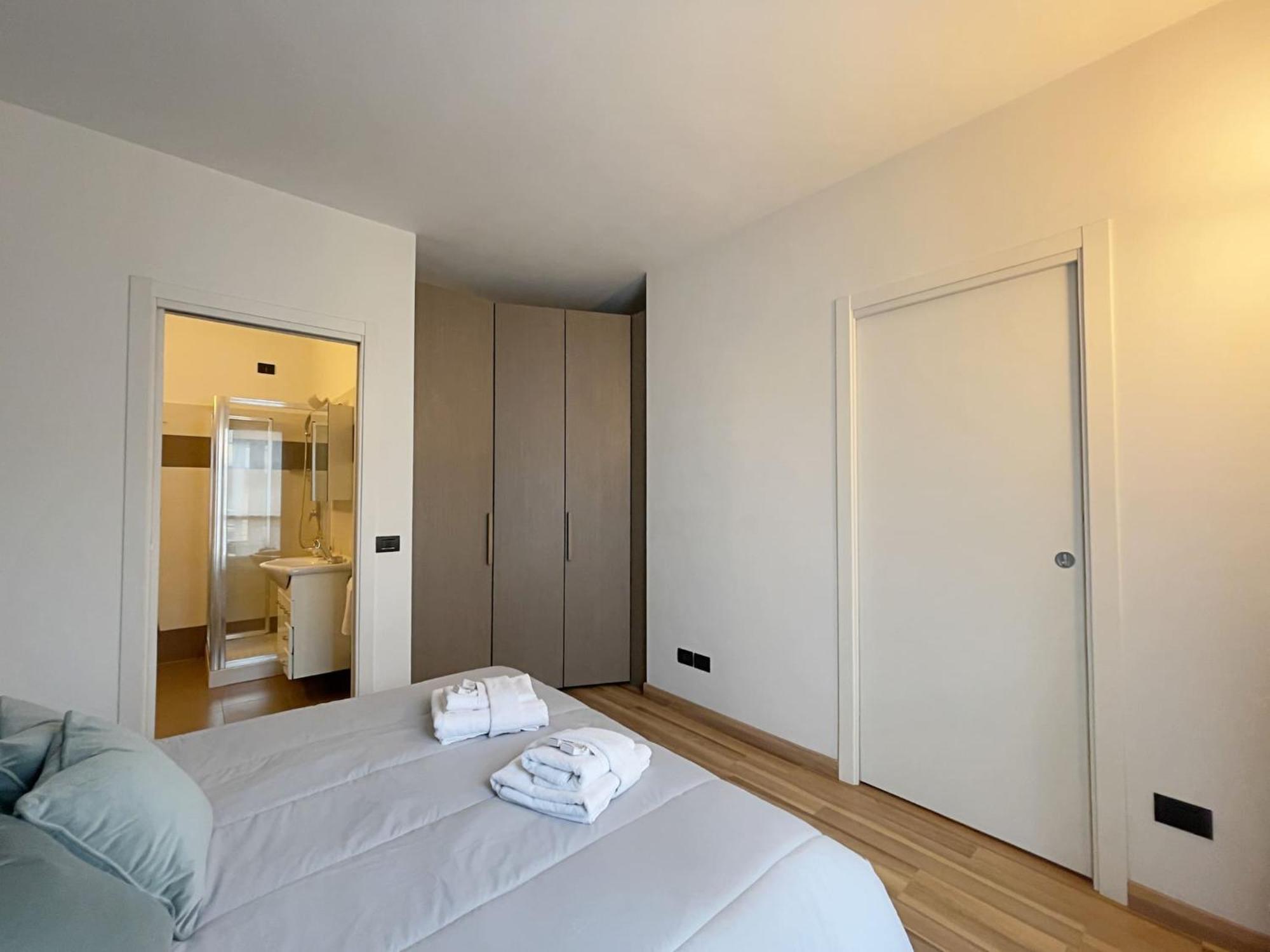 Apartment Rentopolis - Palazzo Candiani *