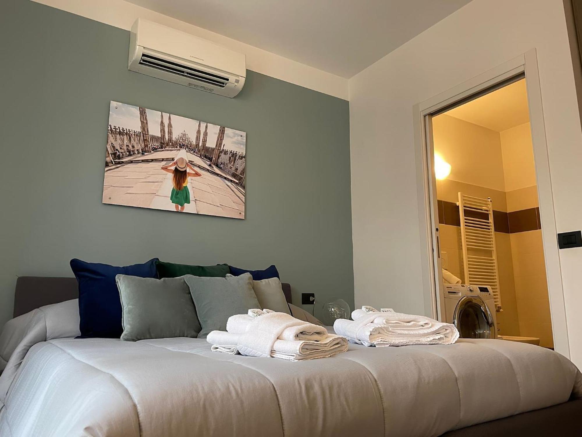 Apartment Rentopolis - Palazzo Candiani Mailand