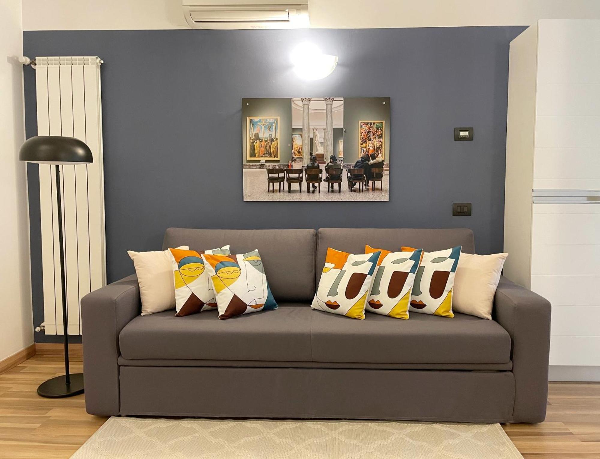 Apartment Rentopolis - Palazzo Candiani Mailand